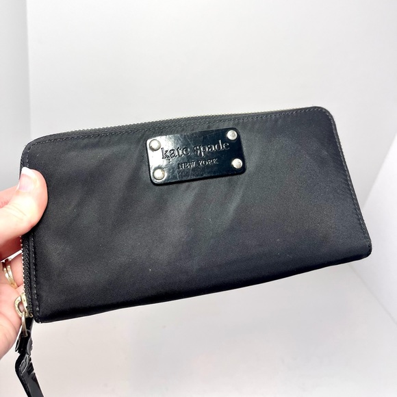 Kate Spade Black Nylon Accordion Zip-Around Wallet - Picture 3 of 6